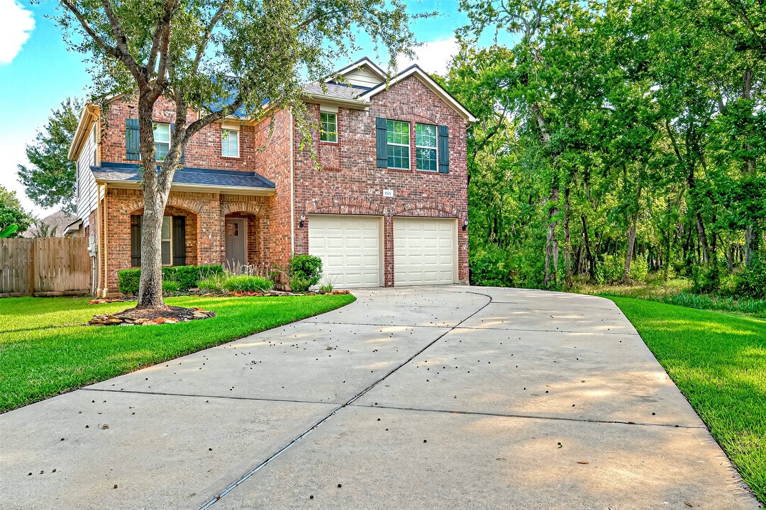 7202 Toad Hollow in Missouri City, TX - Building Photo