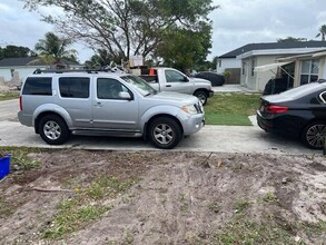 1214 Highview Rd in Lantana, FL - Building Photo - Building Photo