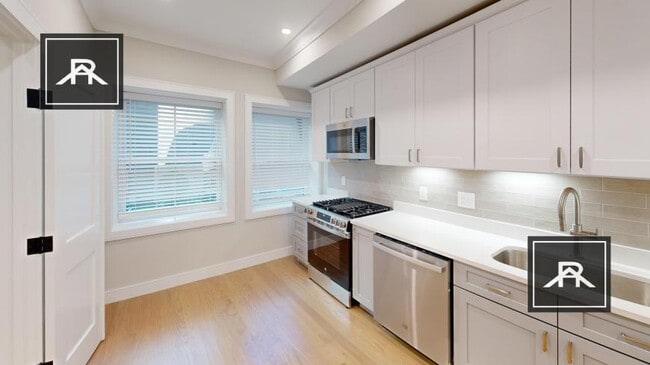 property at 232 Tremont St