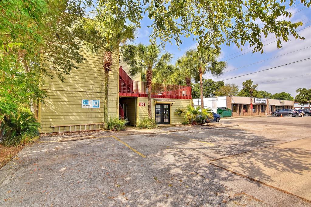 105 E 38th St in Austin, TX - Building Photo