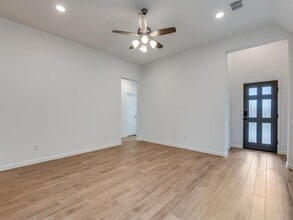 4331 Hudson St in Rockwall, TX - Building Photo - Building Photo