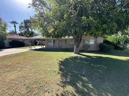 6557 N 10th Ave in Phoenix, AZ - Foto de edificio - Building Photo