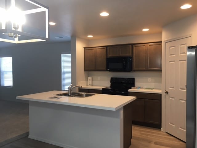 8349 E Dutchman St in Nampa, ID - Building Photo - Building Photo