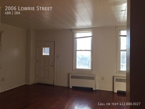 2006 Lowrie St in Pittsburgh, PA - Building Photo - Building Photo