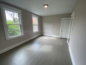810 Cleveland Ave in Cincinnati, OH - Building Photo - Building Photo