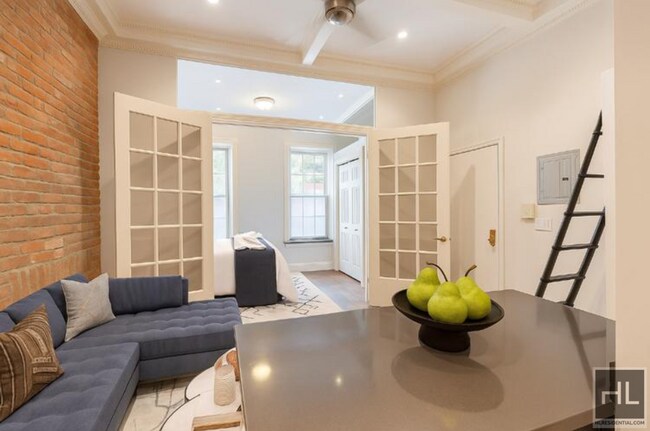 West 21st Street in New York, NY - Building Photo - Building Photo