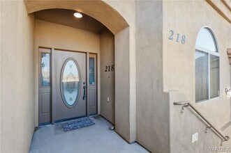 890 Florence Ave in Bullhead City, AZ - Building Photo - Building Photo