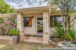 103 Amber Dr in Comfort, TX - Building Photo - Building Photo