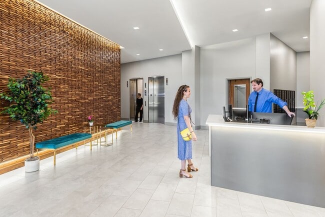 3531 Washington St, Unit 219 in Boston, MA - Building Photo - Building Photo