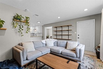 3508 Midiron Dr in Winter Park, FL - Building Photo - Building Photo