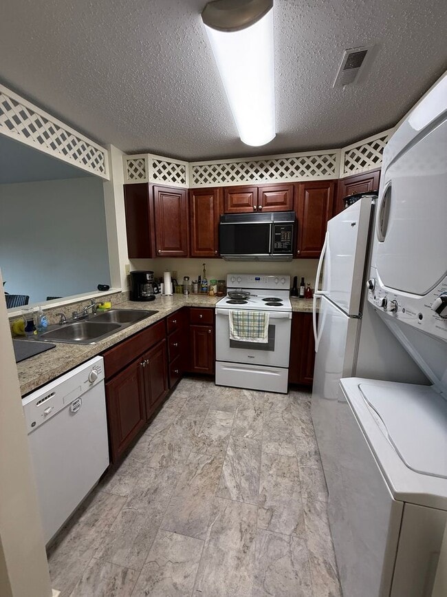 1184 -3-1A-3 Jamestown Rd in Williamsburg, VA - Building Photo - Building Photo