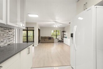 3167 Cocoplum Cir in Coconut Creek, FL - Building Photo - Building Photo