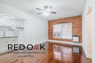 326 Normandie Ave in Los Angeles, CA - Building Photo - Building Photo
