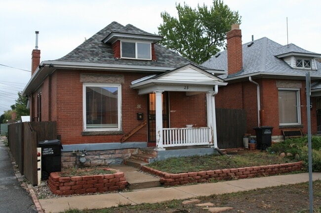 property at 25 E Exposition Ave