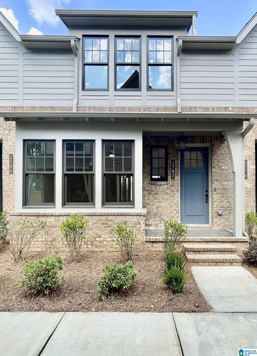 1782 Deverell Ln in Hoover, AL - Building Photo