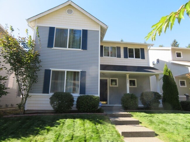 property at 1449 Burnside Pl