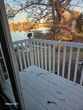 11800 Sunset Ln in Belleville, MI - Building Photo - Building Photo