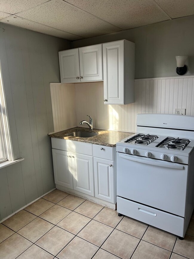 property at 218 E Liberty St