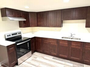 10351 Cambridge St, Unit G2 in Westchester, IL - Building Photo - Building Photo
