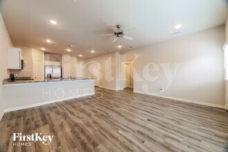 607 Ava Trl, Unit 019220 in Lewisville, TX - Foto de edificio - Building Photo