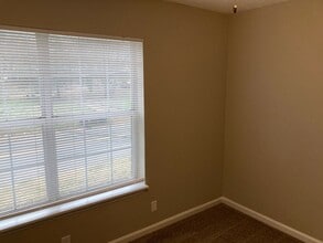 613 Castlegate Dr in Nashville, TN - Building Photo - Building Photo