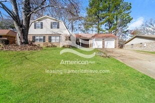 1217 Foxhill Dr in Clinton, MS - Building Photo