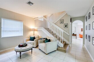 148 NE 36th Avenue Rd in Homestead, FL - Building Photo - Building Photo