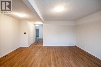 66 Weir St S in Hamilton, ON - Building Photo - Building Photo