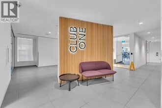 1289 Hornby St in Vancouver, BC - Building Photo - Building Photo