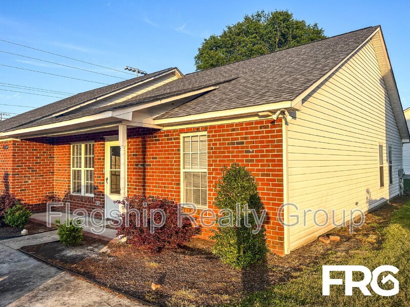 3309 N Fields St in Farmville, NC - Building Photo