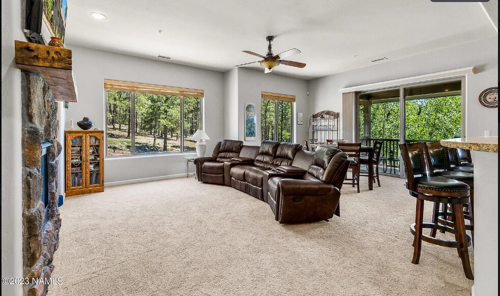 4864 W Quick Draw, Unit Flagstaff Ranch in Flagstaff, AZ - Foto de edificio