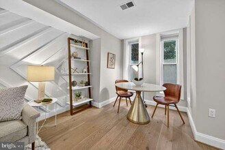 1450 Fairmont St NW in Washington, DC - Building Photo - Building Photo