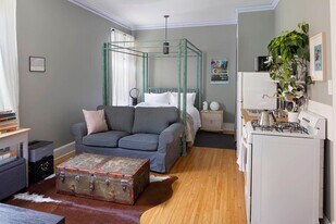 2828 Humboldt Ave S in Minneapolis, MN - Building Photo