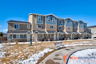8172 Broken Spoke Ln in Eagle Mountain, UT - Building Photo - Building Photo