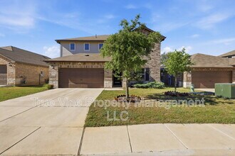 12108 Icon Rdg in San Antonio, TX - Building Photo - Building Photo