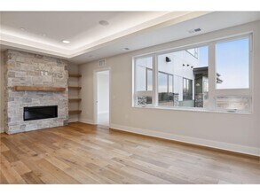1 Hill Farm Rd, Unit 206 in North Oaks, MN - Building Photo - Building Photo