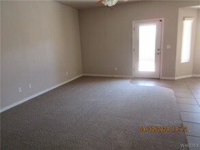 2058 Alan Ladd Dr in Kingman, AZ - Building Photo - Building Photo