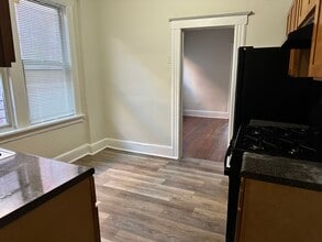 375 Madison Ave, Unit 4 in Passaic, NJ - Building Photo - Building Photo