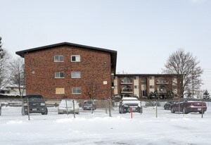 539 Parkside Dr Apartments