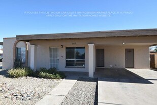 3017 N 86th Ave in Phoenix, AZ - Building Photo