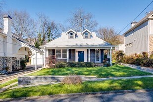 1120 Standard Dr NE in Atlanta, GA - Building Photo