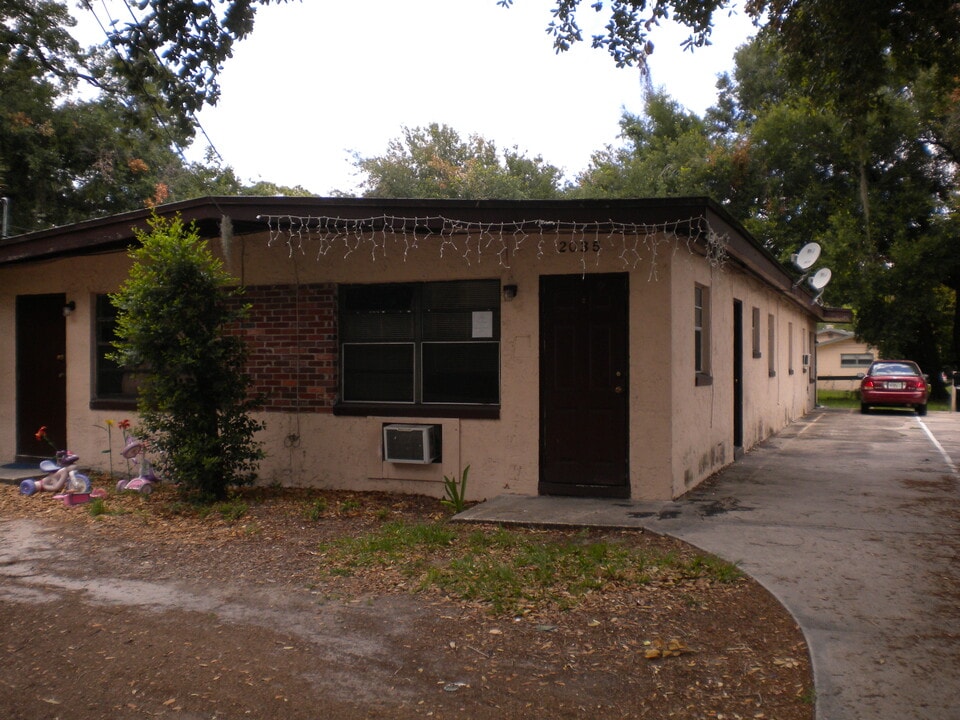 2035 W South St, Unit 2 in Orlando, FL - Building Photo