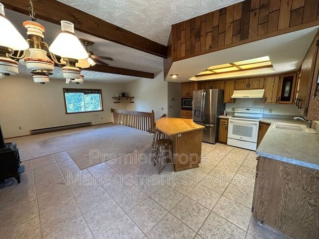 property at 3406 Quinella Dr