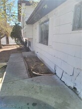 301 Lance Ave in North Las Vegas, NV - Building Photo - Building Photo