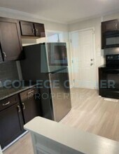 1457 Brookwood Dr in Winston-Salem, NC - Building Photo - Building Photo