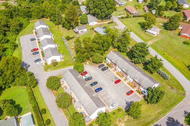 Bost Road Apartments in Morganton, NC - Foto de edificio - Building Photo