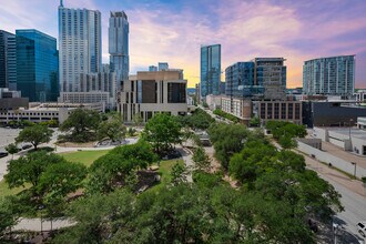 311 W 5th St in Austin, TX - Building Photo - Building Photo