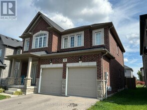 77 Sunset Way in Thorold, ON - Building Photo - Building Photo