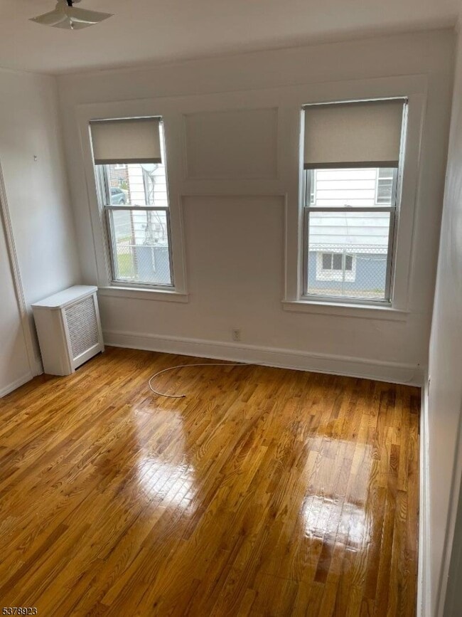 14 Nelson Pl in Maplewood, NJ - Building Photo - Building Photo