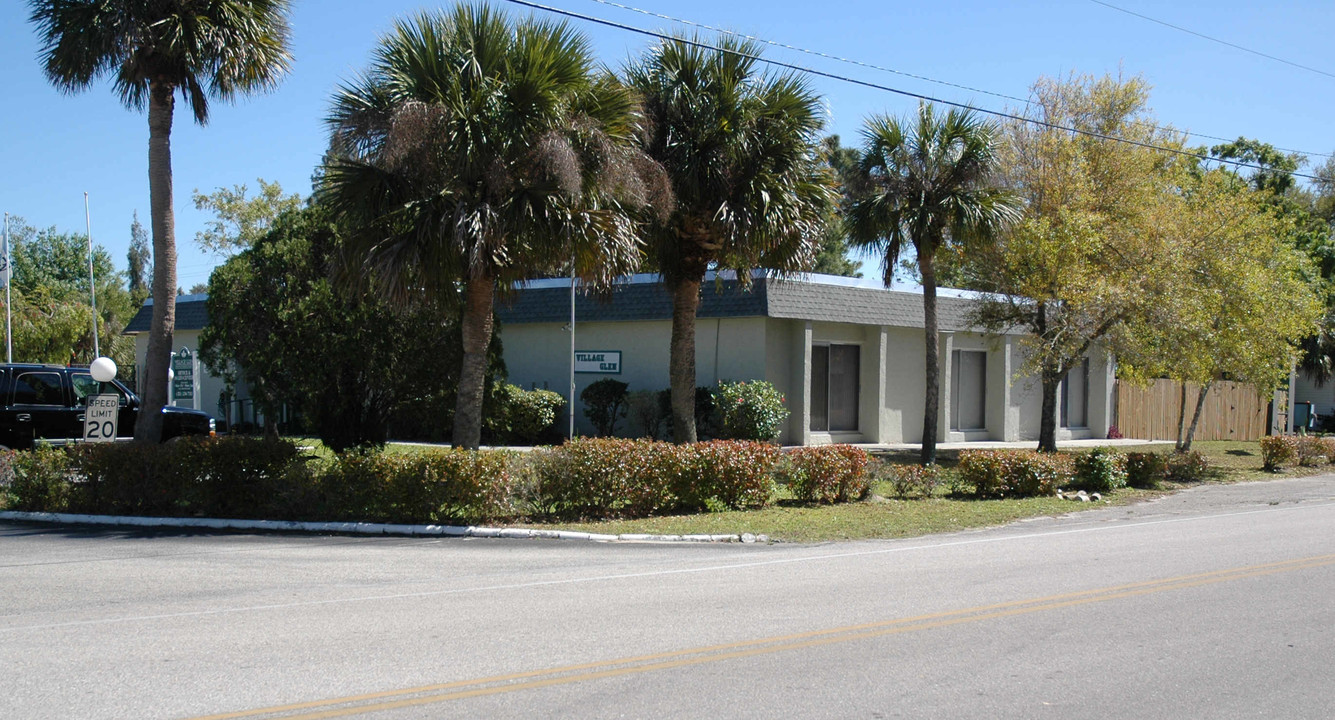 Village Glen in Melbourne, FL - Building Photo